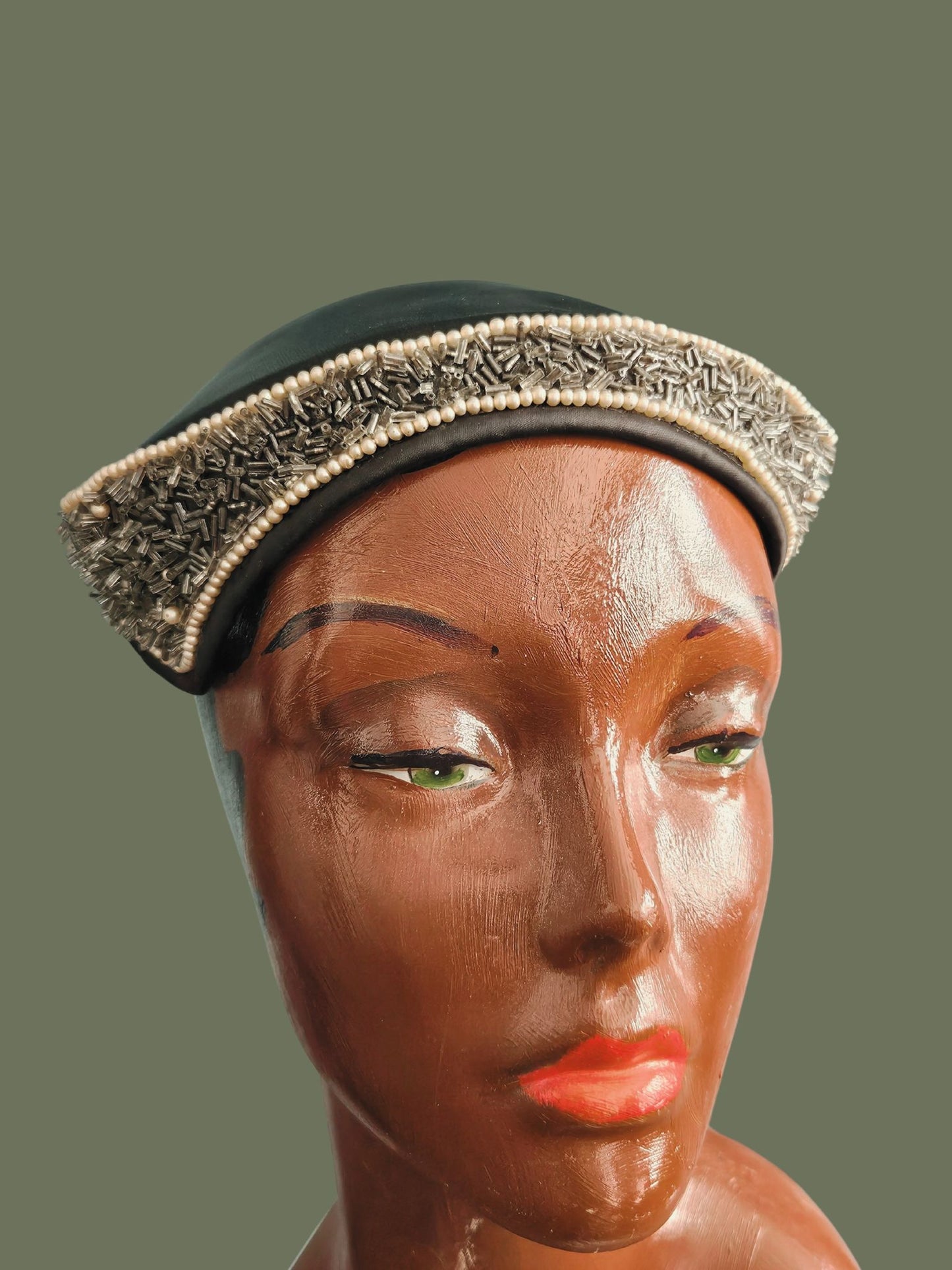 Vintage Tri-Corner Topper