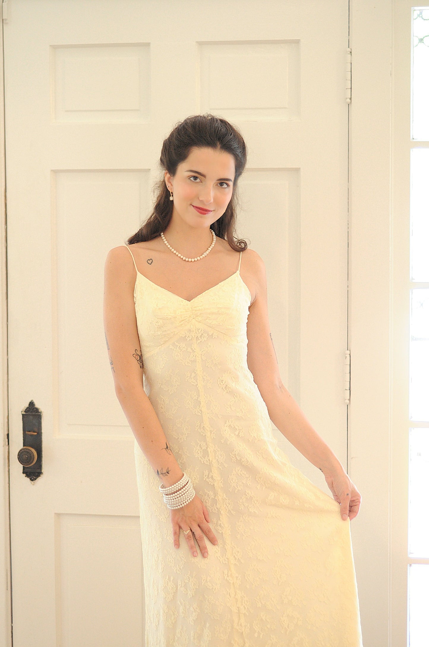 SOLD - Vintage 1960's Ivory Lace Column