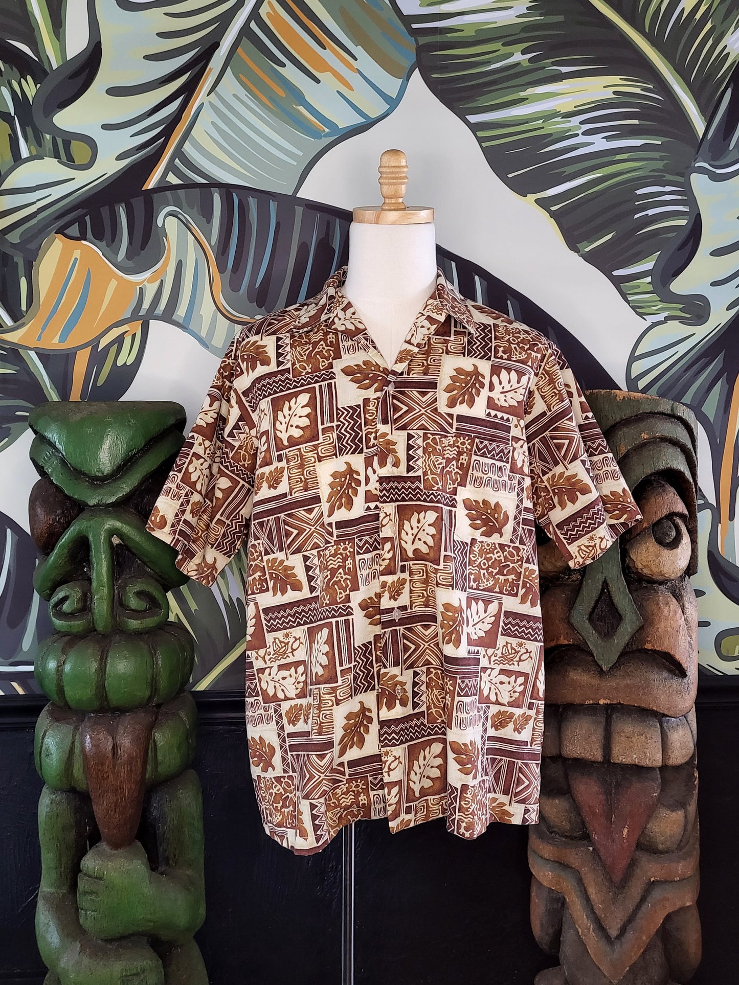 SOLD - Vintage "Islands from Hawai'i" Brown Leaf Button-up Shirt - XL