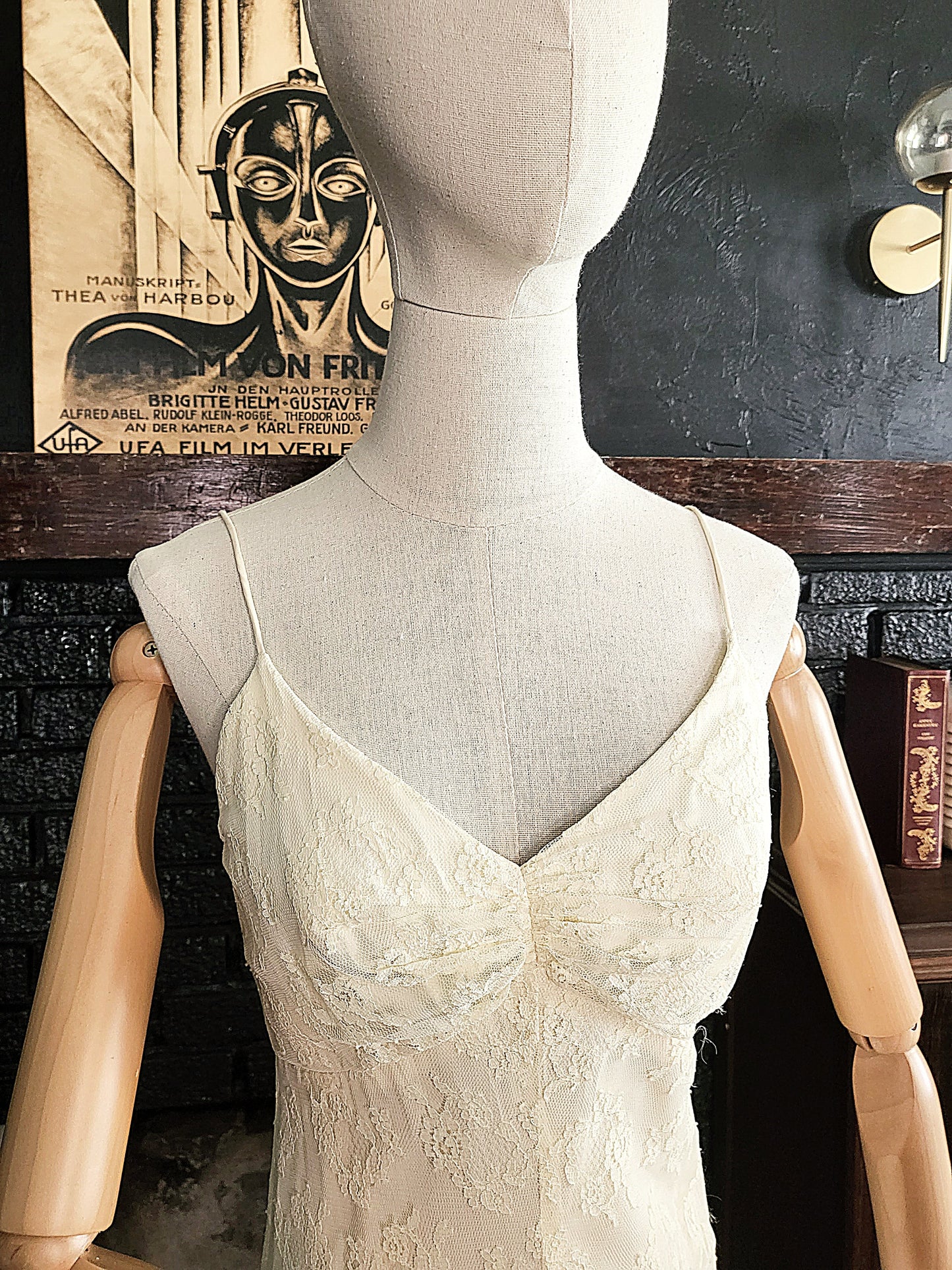 SOLD - Vintage 1960's Ivory Lace Column