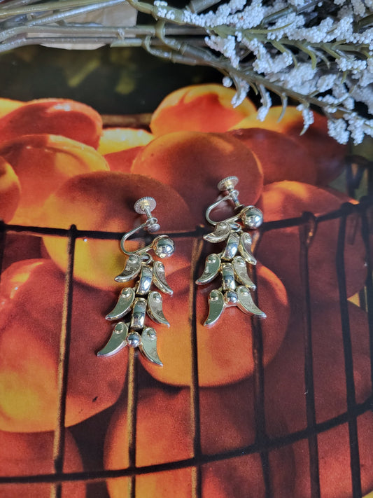 STYLE 7007 - Vintage 1950's -1960's Golden Petal Dangle Earrings