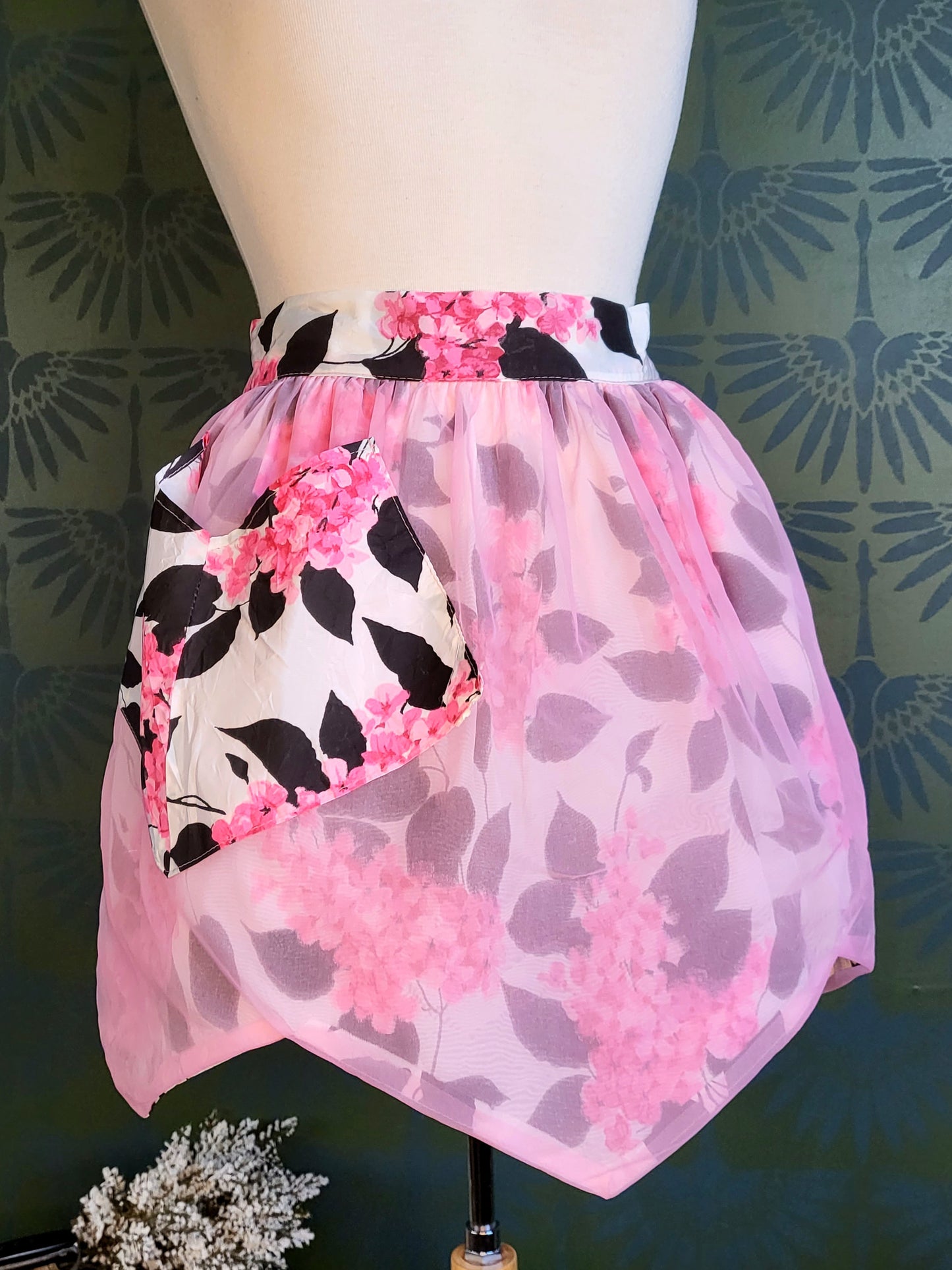 Apron 06 - Vintage Black, White & Pink Floral Half Apron