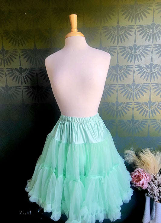 STYLE 6007 - Walkabout Petticoat (Mint)