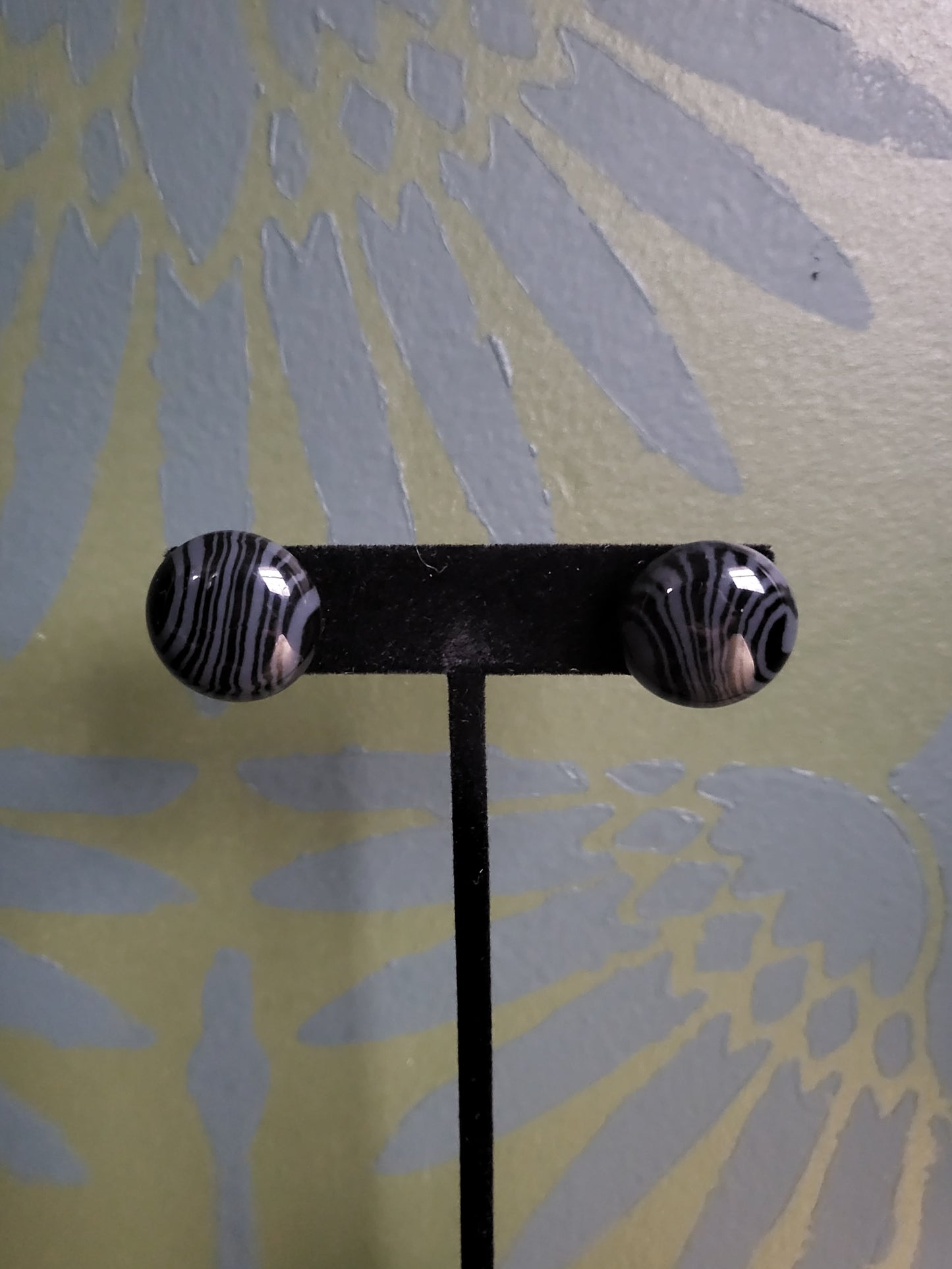 Vintage Black and Gray Faux Agate Studs (Pierced)