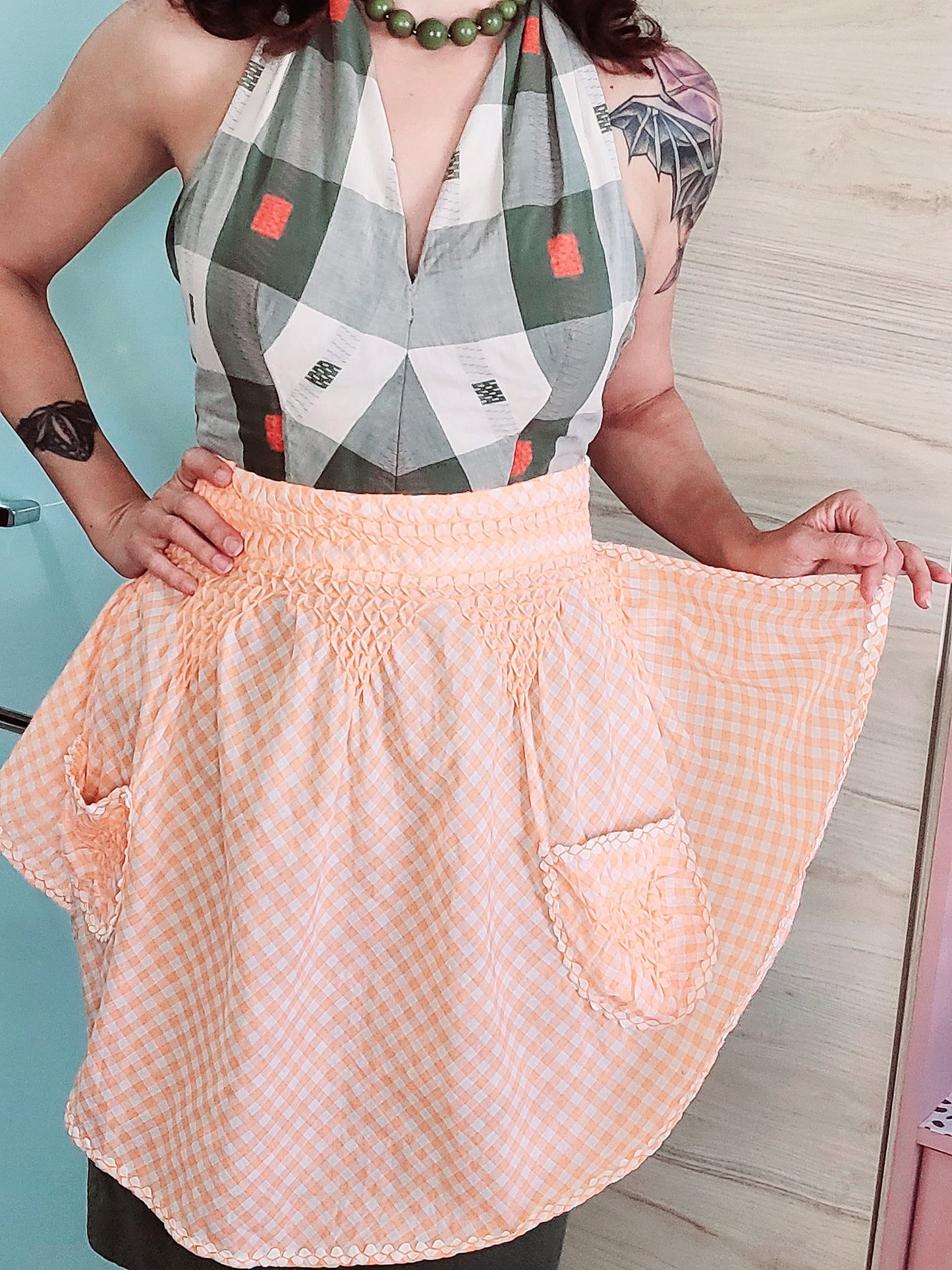 Apron 03 - Vintage Peach Gingham Half Apron