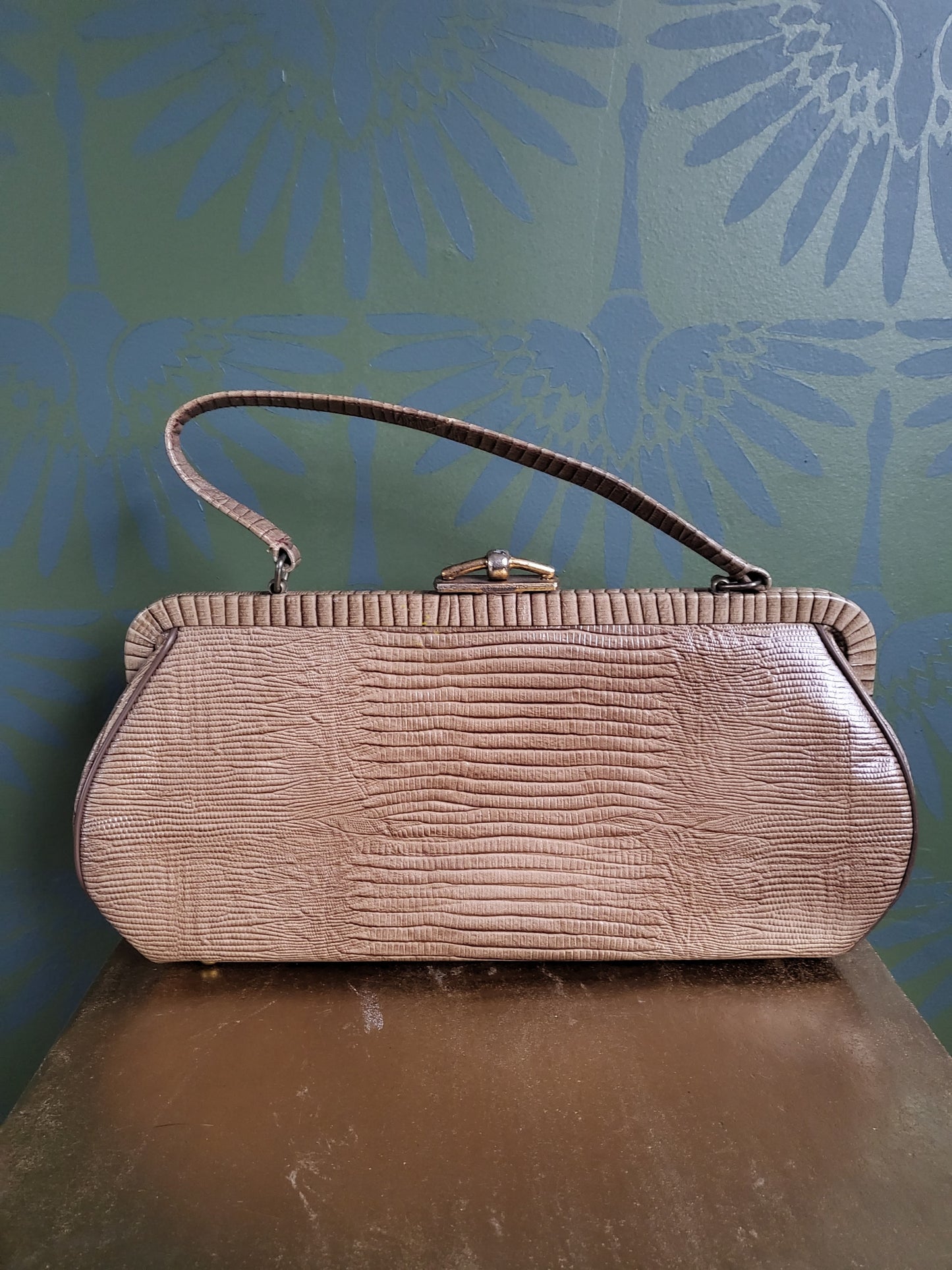 Vintage 1960's Faux Lizard Handbag- Light Brown