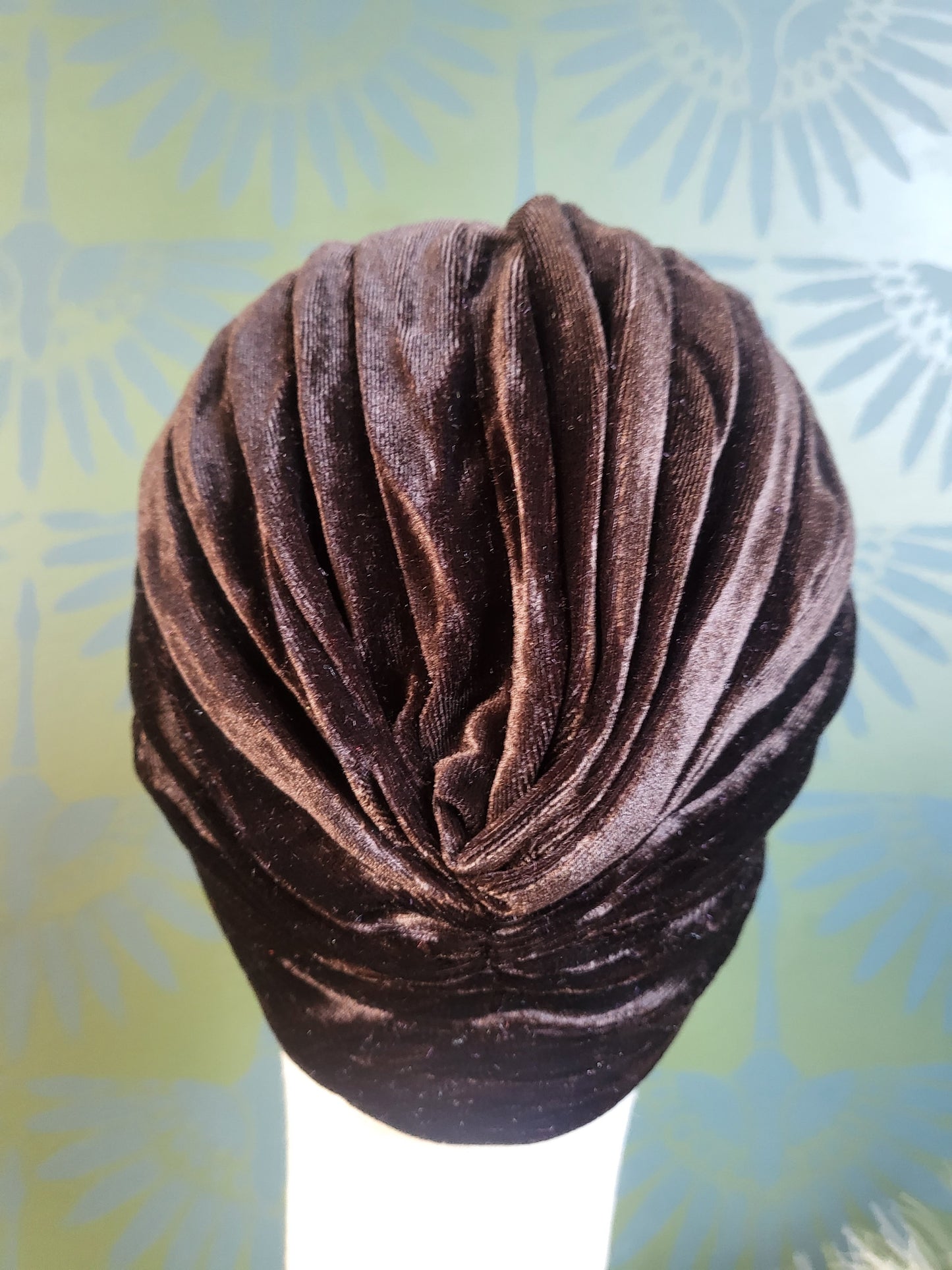 HAT66 - Velvet Turban -Chocolate Brown