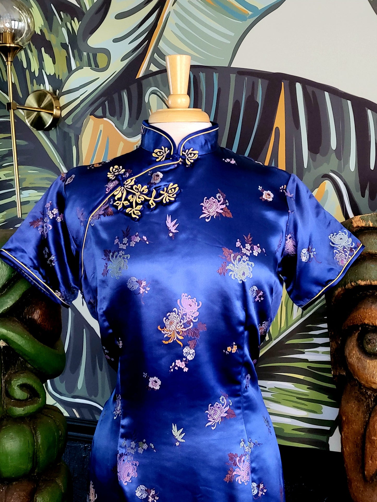 SOLD - Vintage "Peony" Navy Qipao - XL/2XL