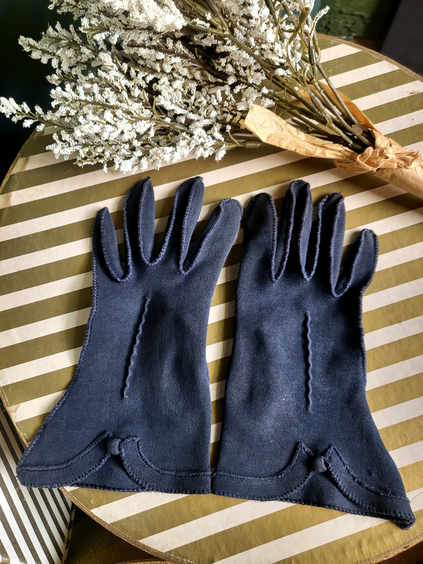 STYLE 3025 - Vintage 1950's-1960's "Lady Gay" Dark Navy Blue Gloves