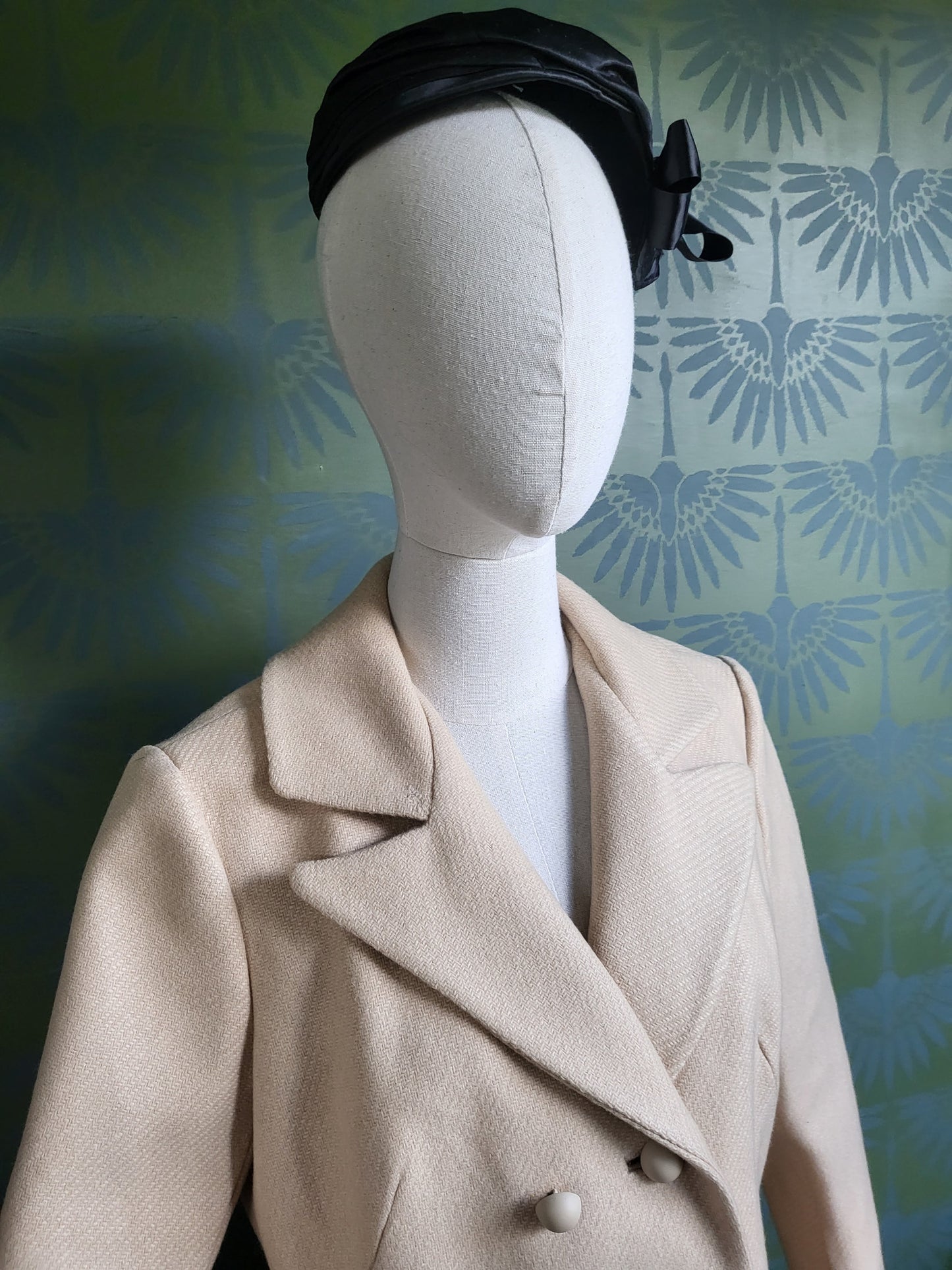 SOLD - Vintage "Hartly Westwood" Beige Tweed Blazer