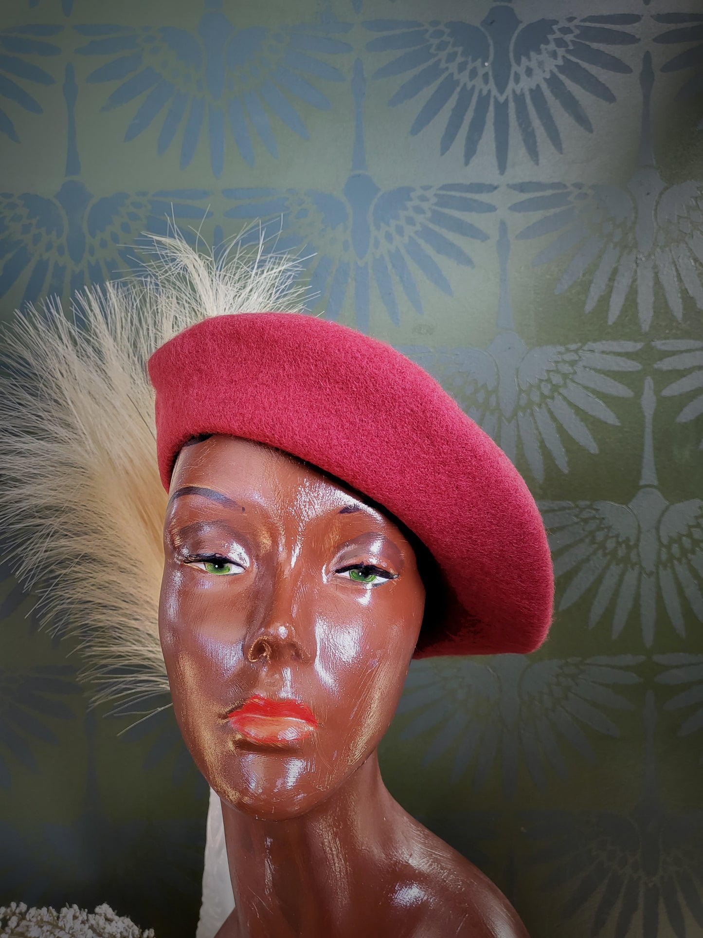 HAT89 - Vintage Style Beret (Burgundy)