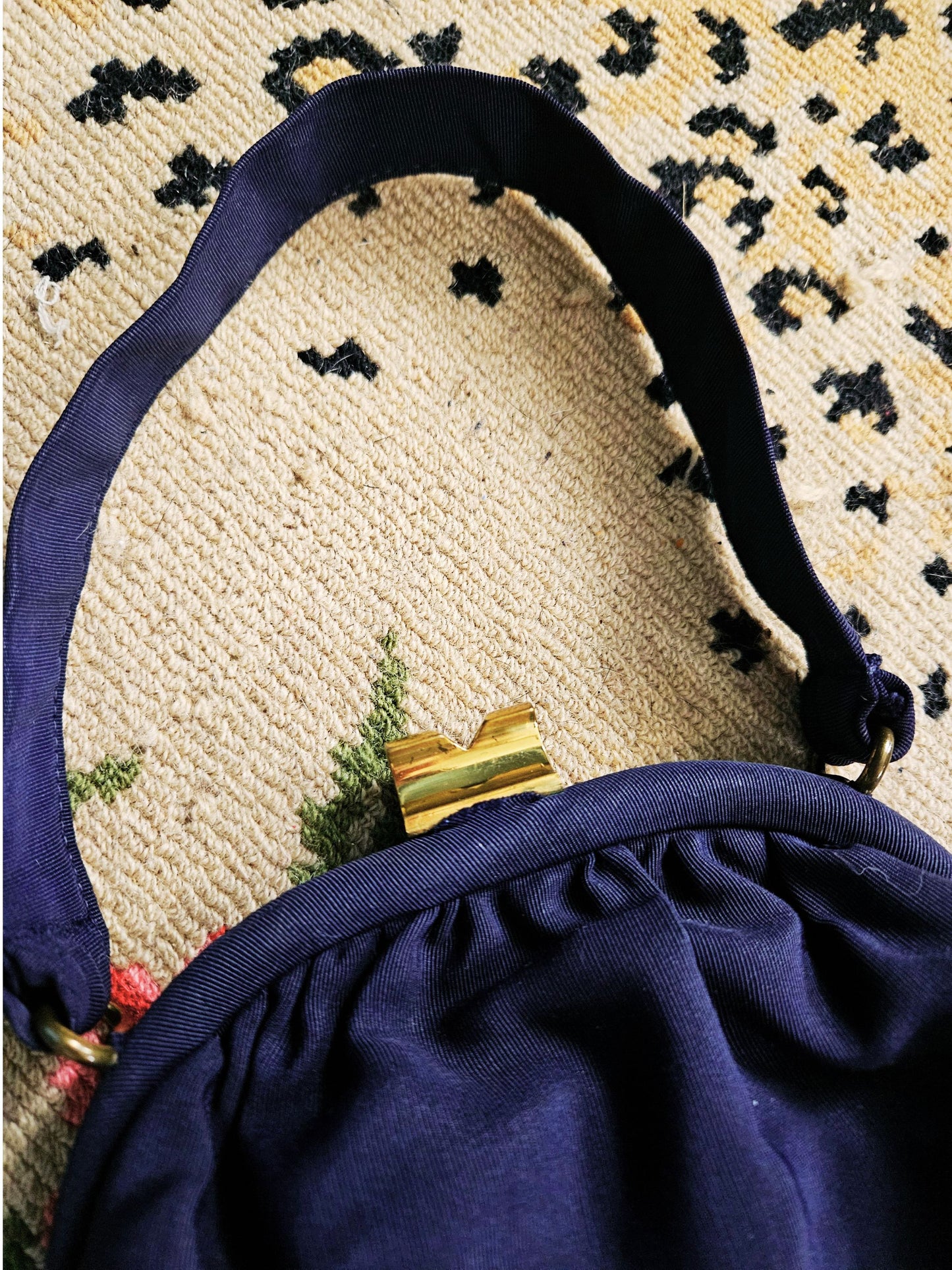 Vintage 1940's Navy Purse