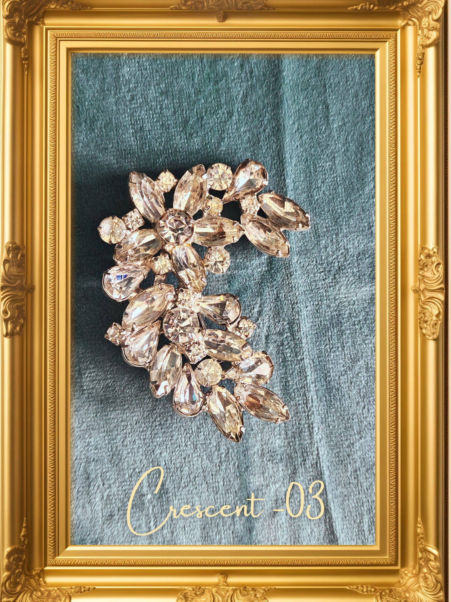 Style 7057 - Vintage Rhinestone Brooch (Selection)