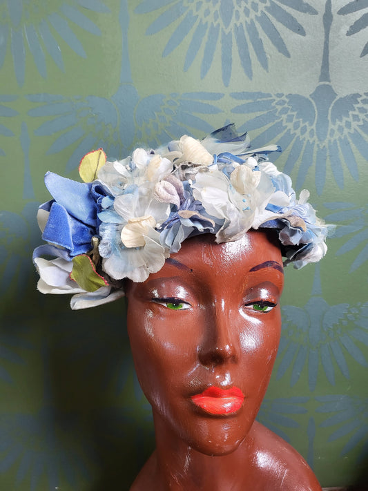 HAT5 - Vintage 1950s-1960s Cornflower Blue and Ivory Cotton Flower Fancy Topper