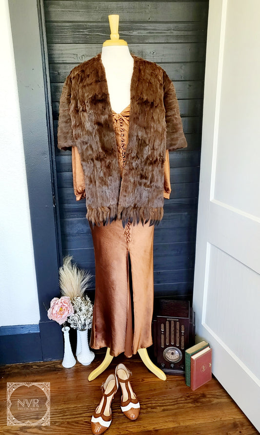 SOLD - Vintage 1950's Mink Fur Capelet/Stole-Chocolate Brown