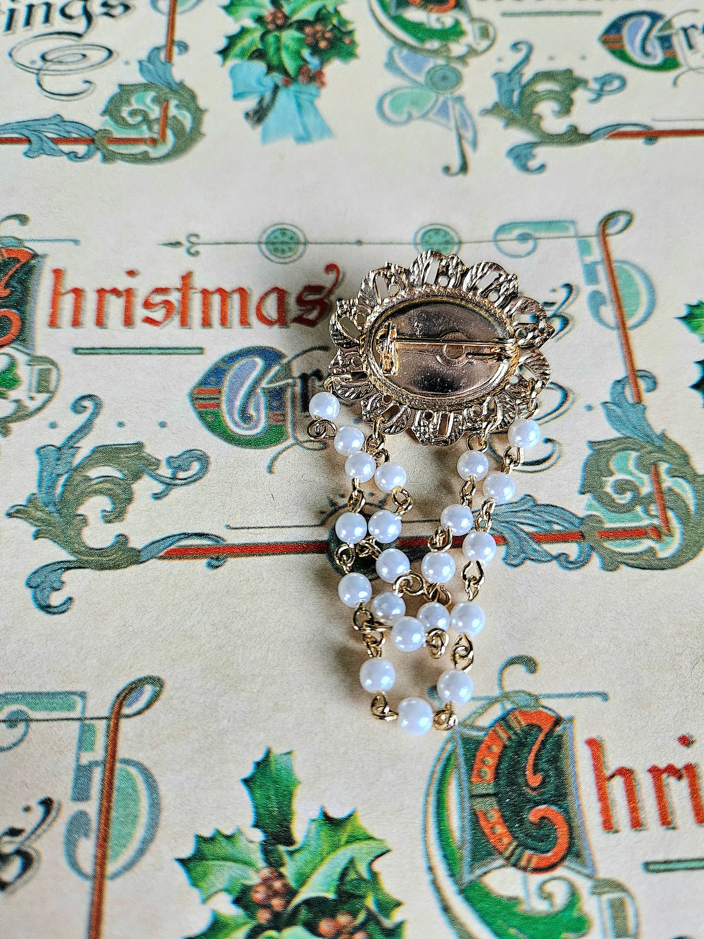 SOLD - Vintage Golden Filigree Faux Pearl Brooch With Beaded Chains