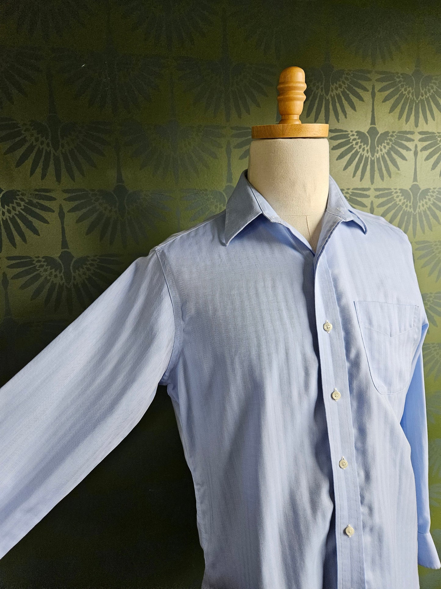 STYLE 5019 - Pre-owned "Ralph Lauren" Light Blue Striped Dress Shirt