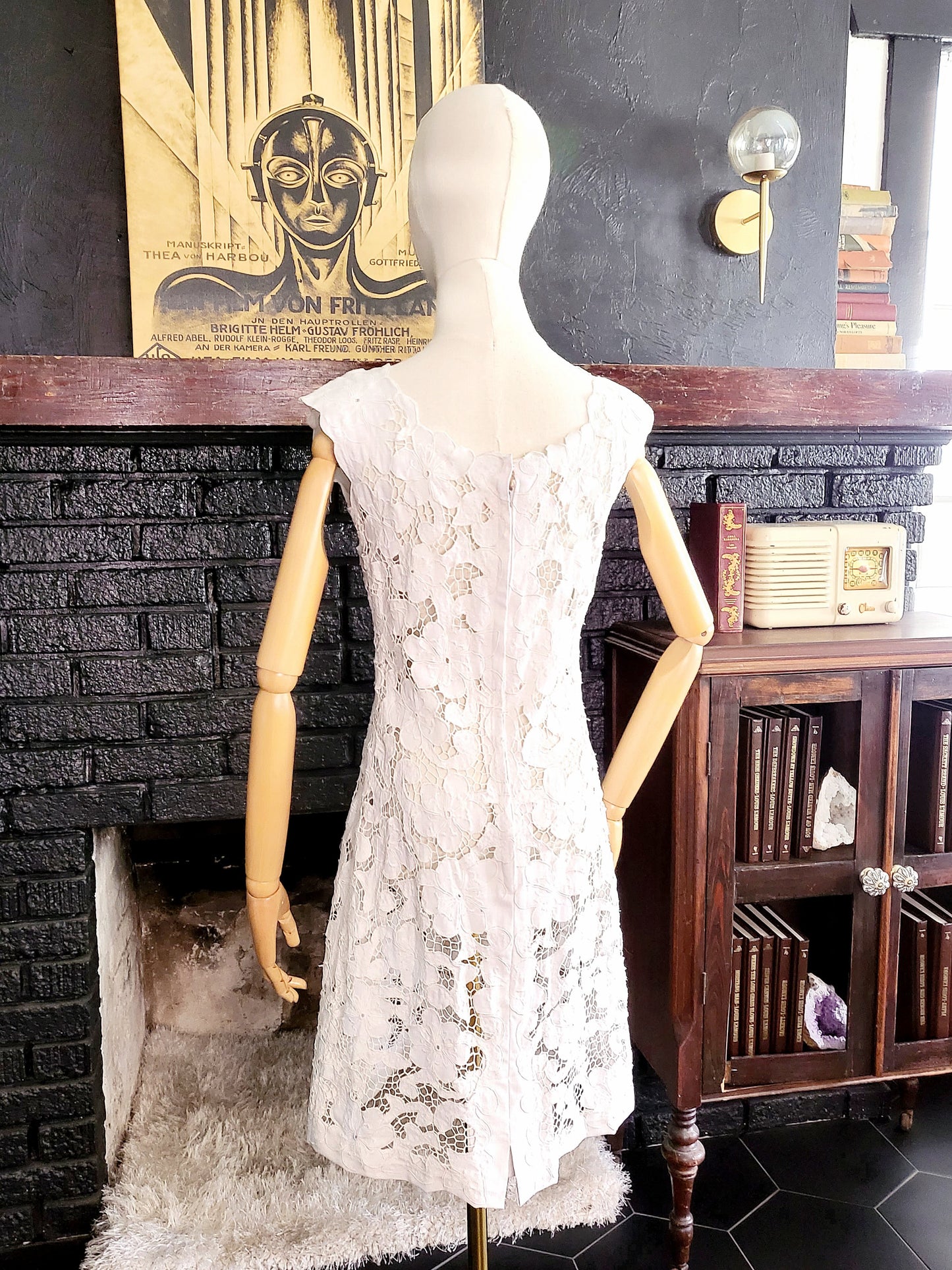 STYLE 1010 - Vintage 1960's "Moygashel" Irish Linen Shift Style Wedding Dress