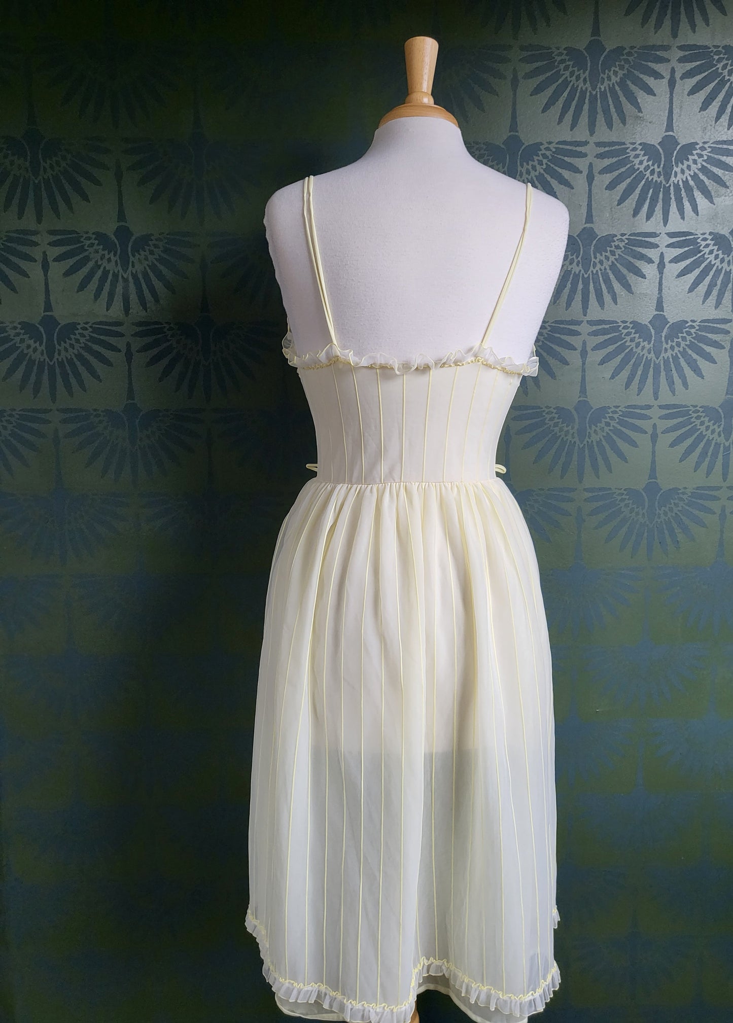 SOLD - Vintage 1950's-1960's Temps Lemon Yellow Chiffon Negligee