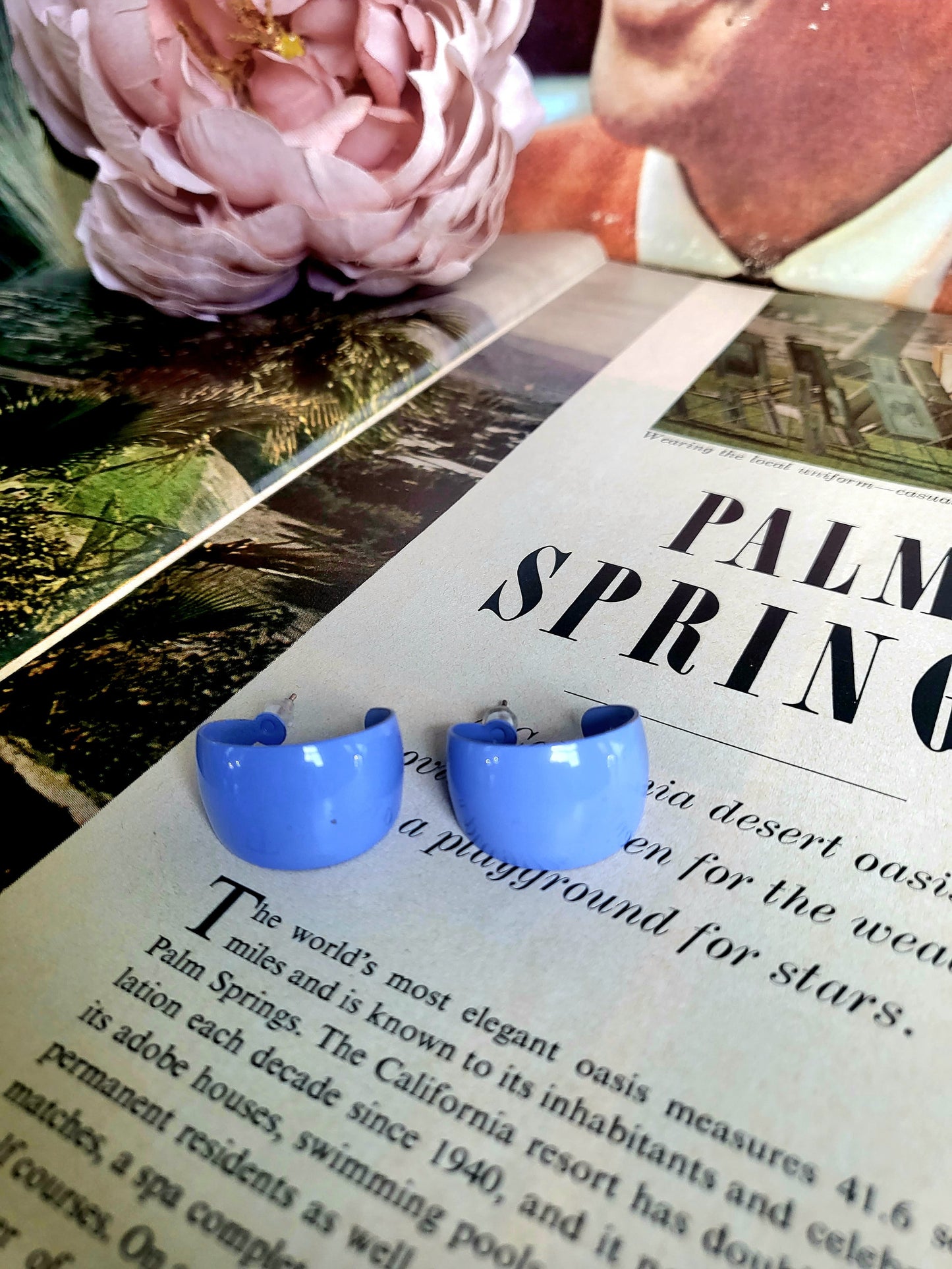 Vintage Periwinkle Wide Hoop Earrings (Pierced)