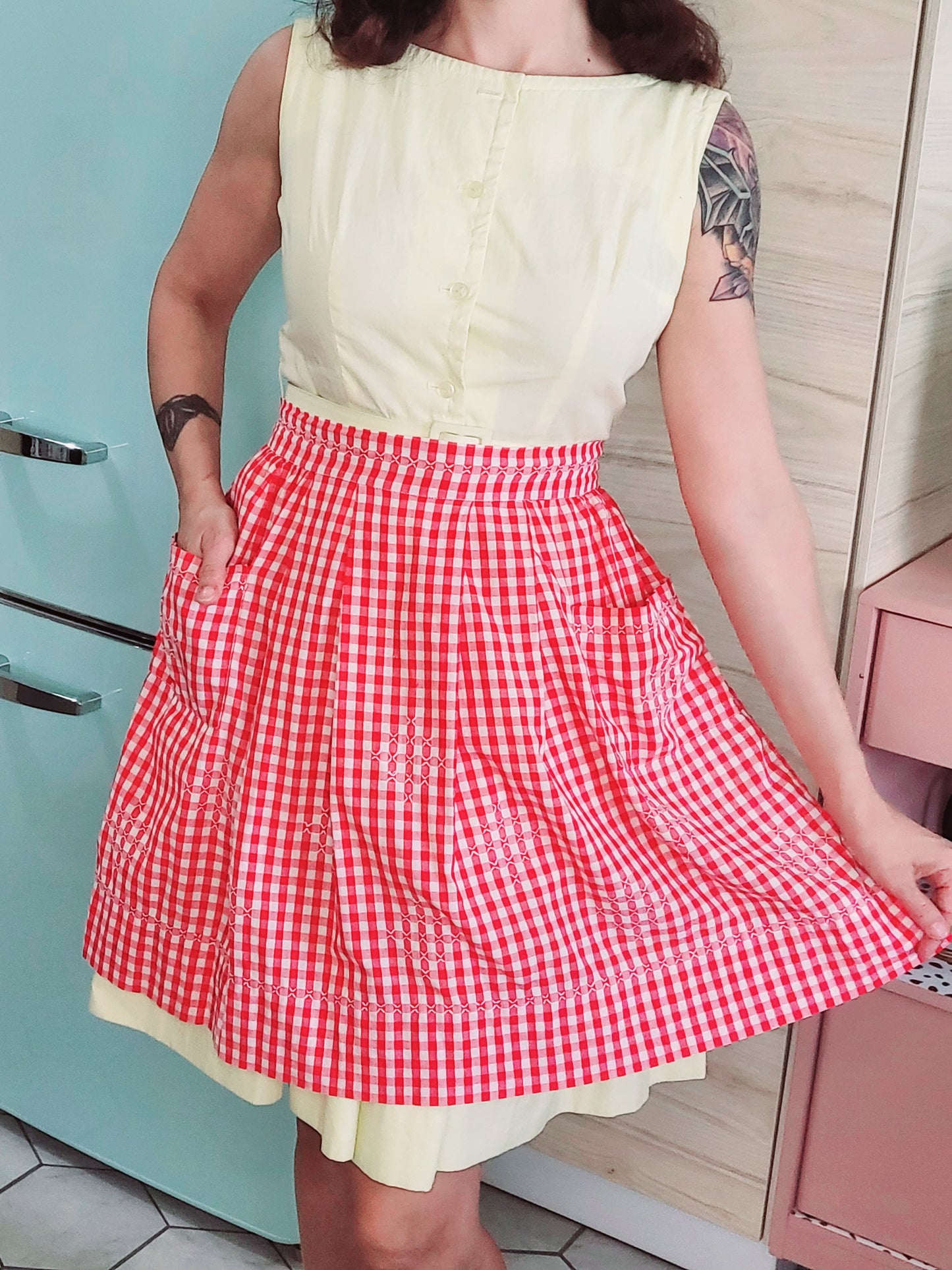 Apron 02 - Vintage Red Gingham Half Apron