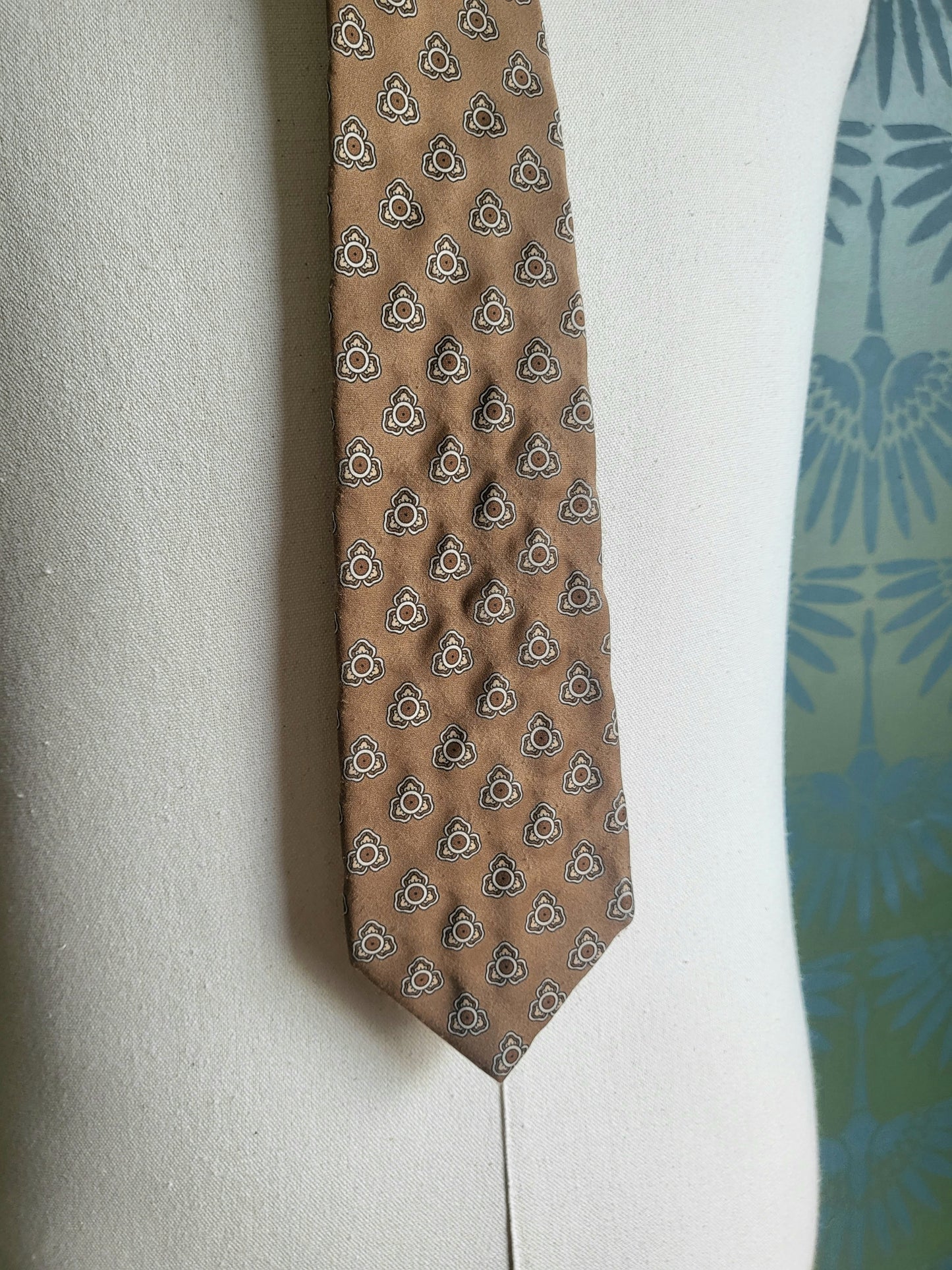 Vintage Don Loper Tan Floral Dot Neck Tie