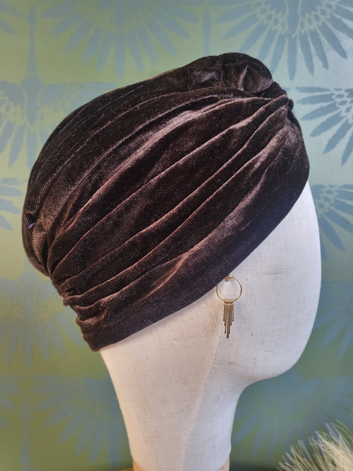 HAT66 - Velvet Turban -Chocolate Brown