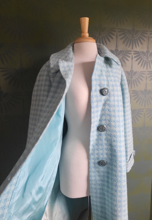 Vintage 1950's-1960's Periwinkle Tweed Coat