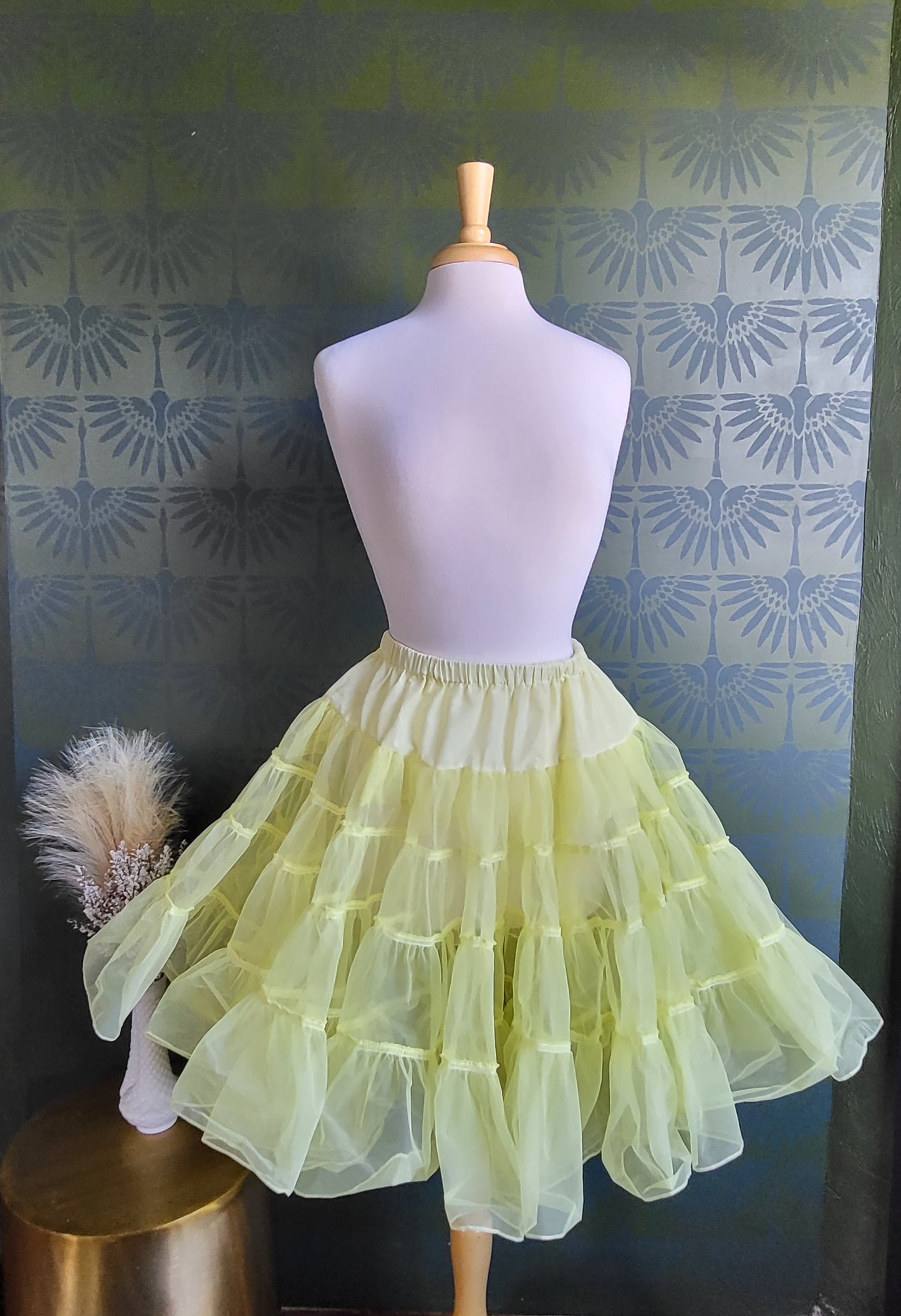 STYLE 6002 - Pre-owned "Sam's" 1950's Style Lemon Yellow Petticoat