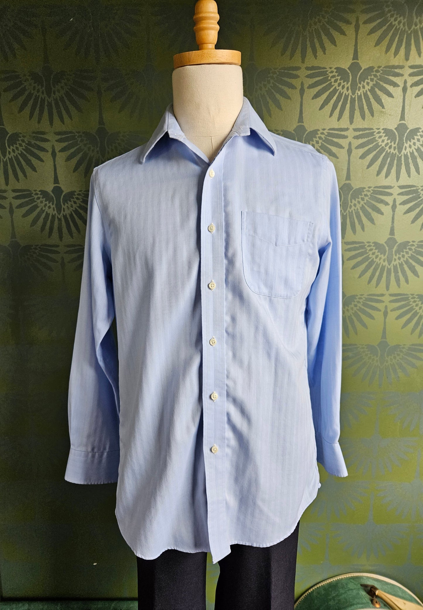 STYLE 5019 - Pre-owned "Ralph Lauren" Light Blue Striped Dress Shirt