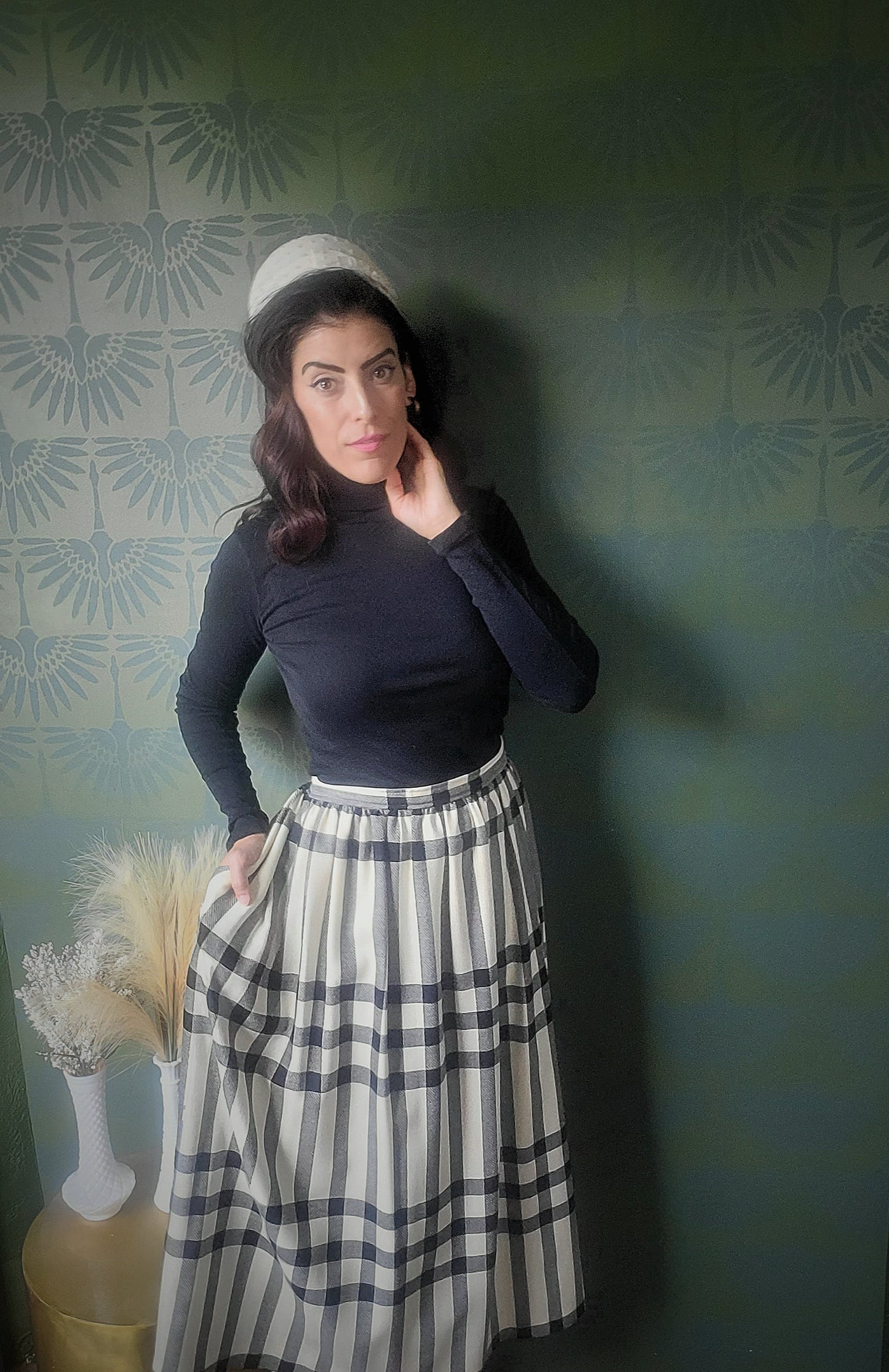 STYLE 4002 - Vintage 1980's "Evan Picone" Pleated Checked Skirt