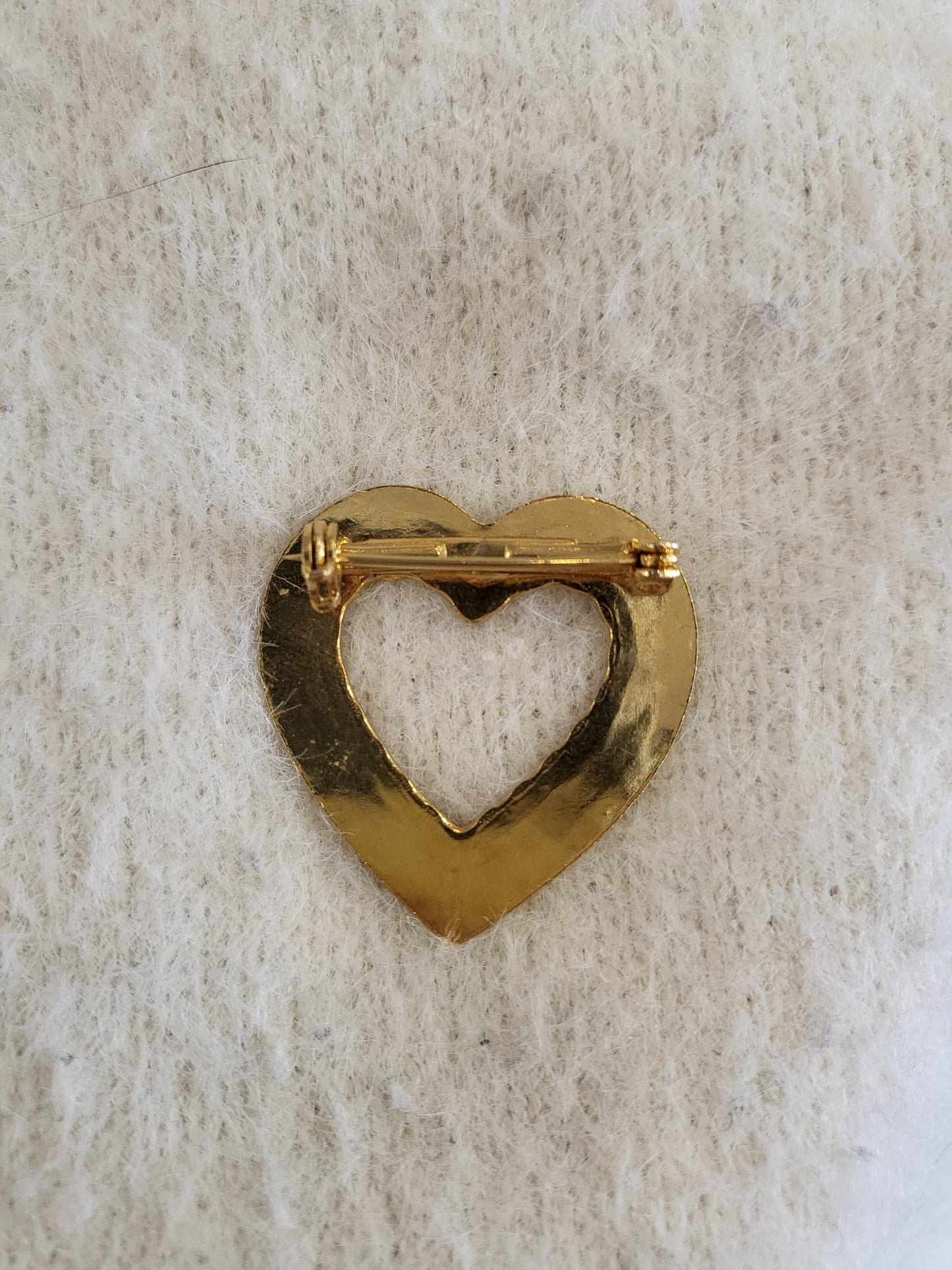 SOLD - Vintage Golden Heart Brooch