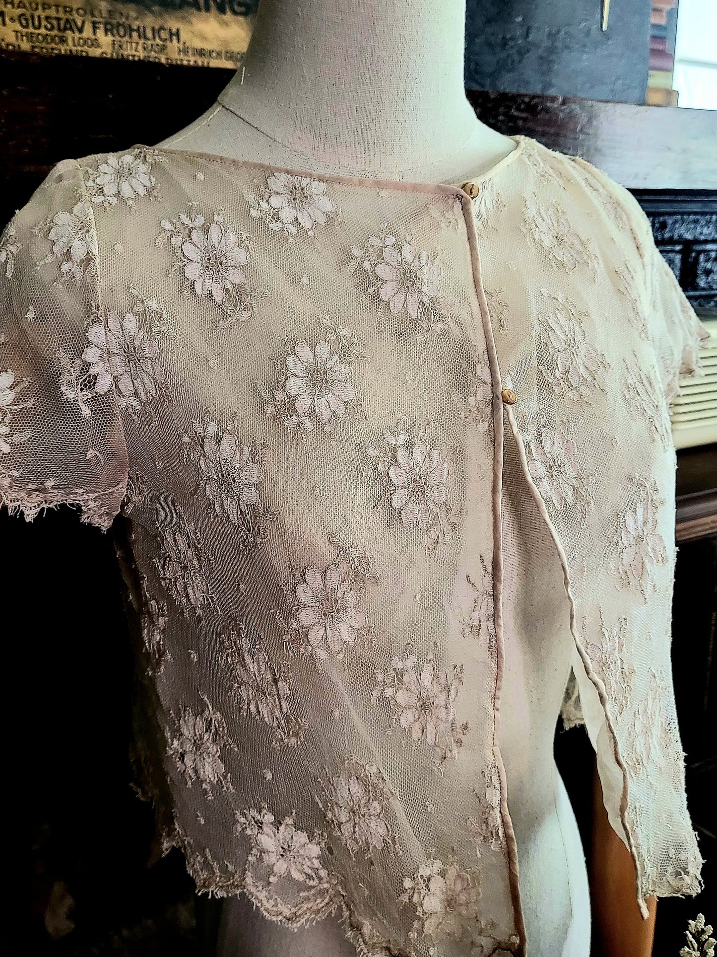 SOLD - Vintage Ivory Lace Bolero