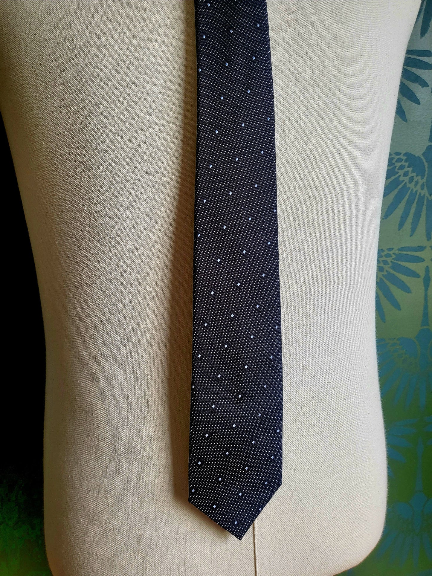 Black Micro Dot Slim Neck Tie