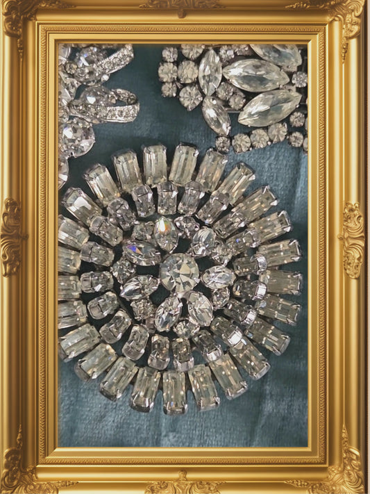 Style 7057 - Vintage Rhinestone Brooch (Selection)